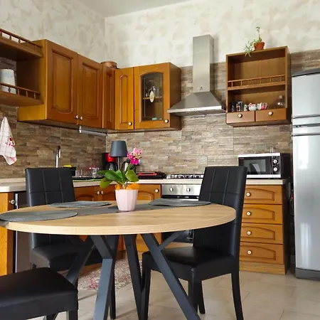 Al Borgo Sul Garda Via Pertica 8a Appartamento